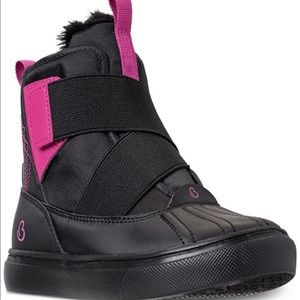NEW Baretraps Girls Pink/Black Kinley Boots 6.5